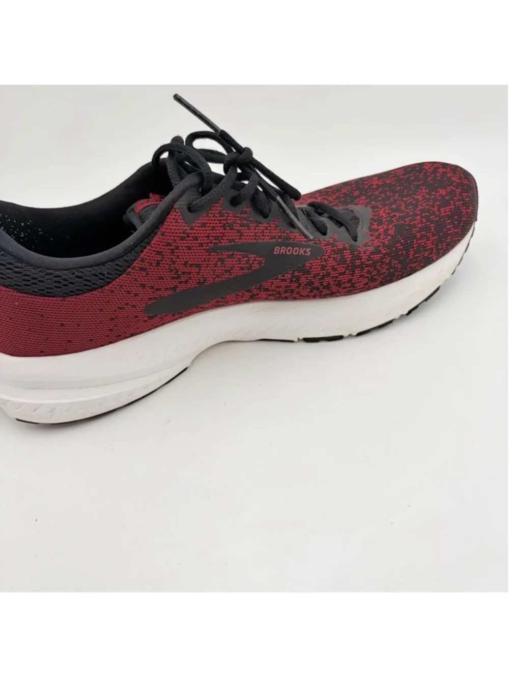 Brooks launch men’s